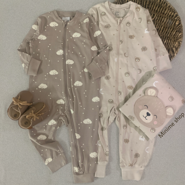 284A41C1-FDF0-49F1-B95A-90F25AAE45B8