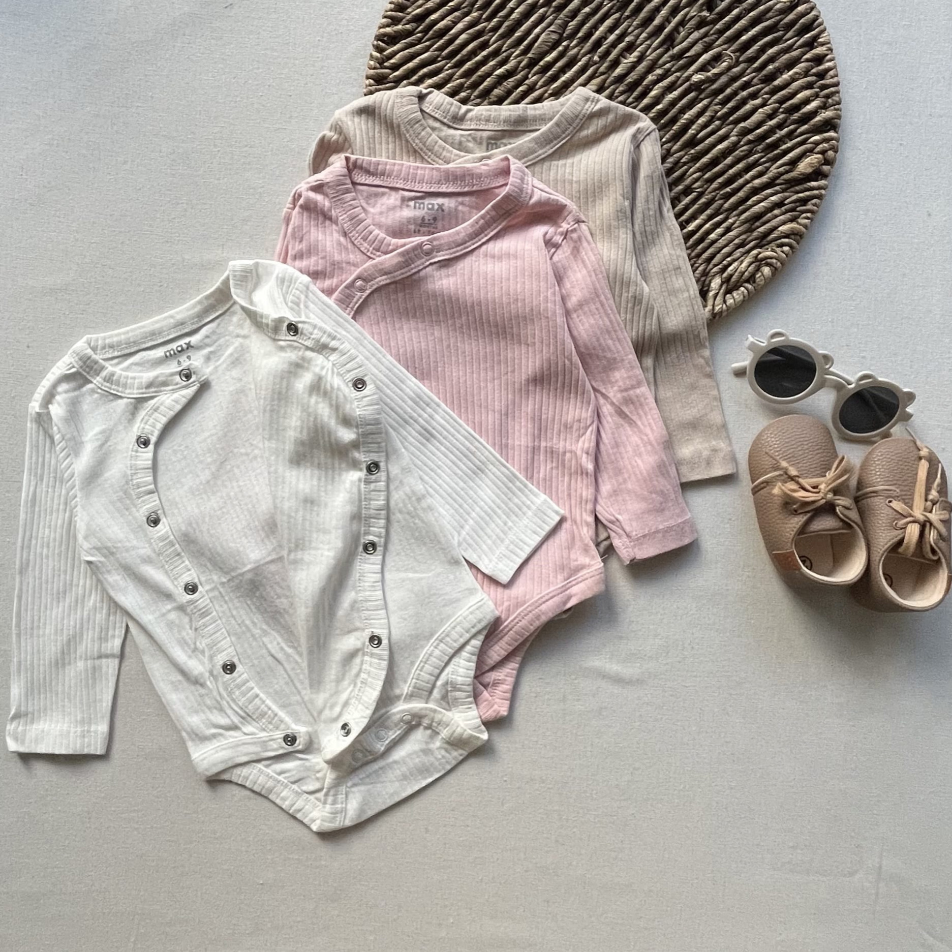 9E7E2DAF-B7F6-49EB-B926-6E6375EF3126