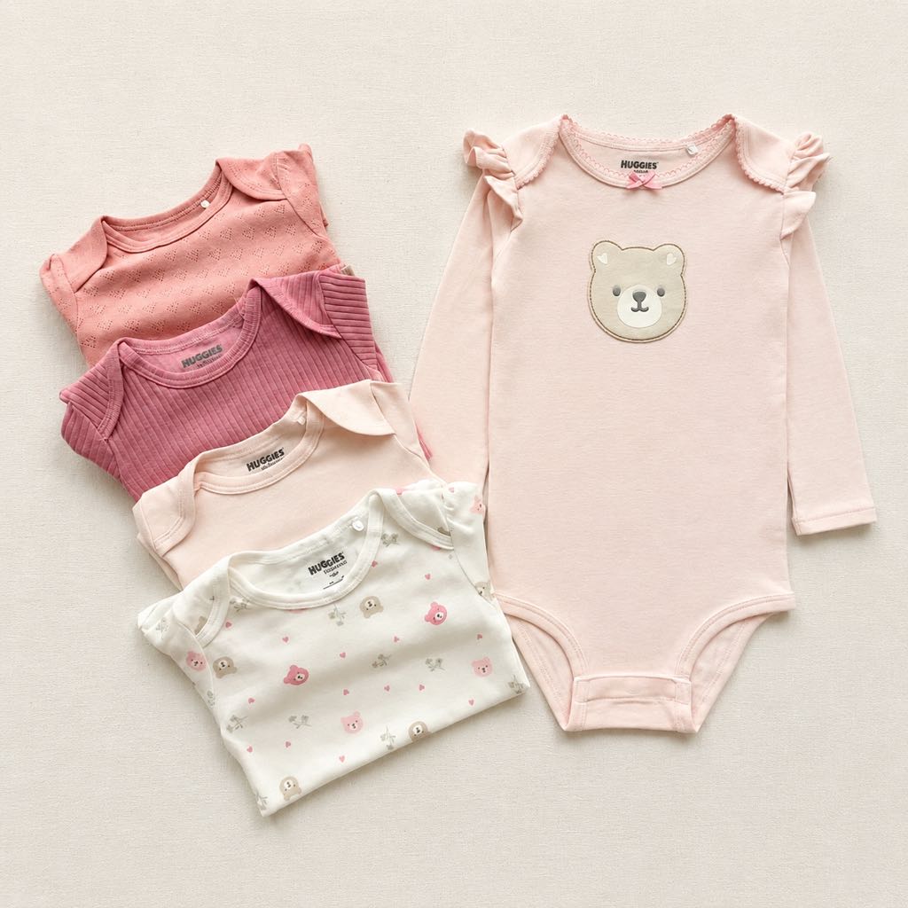 بادی وارداتی دخترانه HUGGIES (قواره دار)